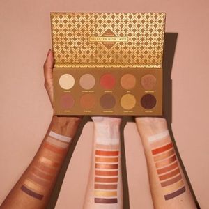 Zoeva Caramel Melange Eyeshadow Palette